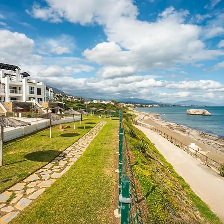 Brisa Marina Al Lado Del Mar Cerca De Estepona Hébergement de vacances *